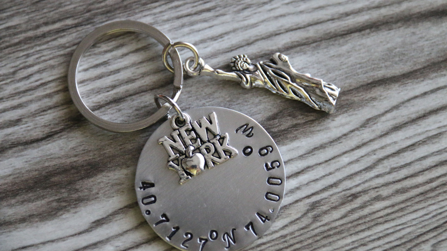 Coordinates Keychain New York City Keychain, Travel Gift, Anniversary Gift, Latitude and Longitude Keychain, New York Keychain, Liberty Gift